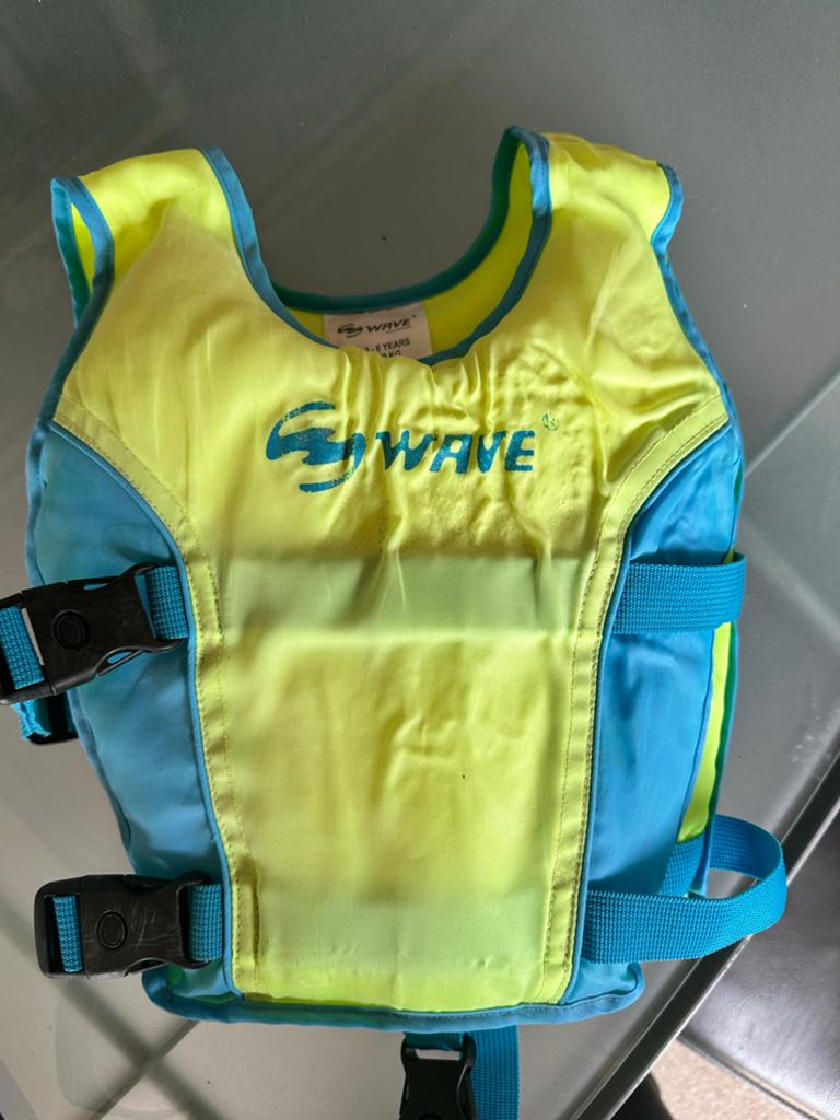 Zwemvest Wave 3-6 jaar (18-30kg) - Veiligheid voor kinderen, Watersport en Boten, Watersportkleding, Gebruikt, Reddingsvest of Zwemvest