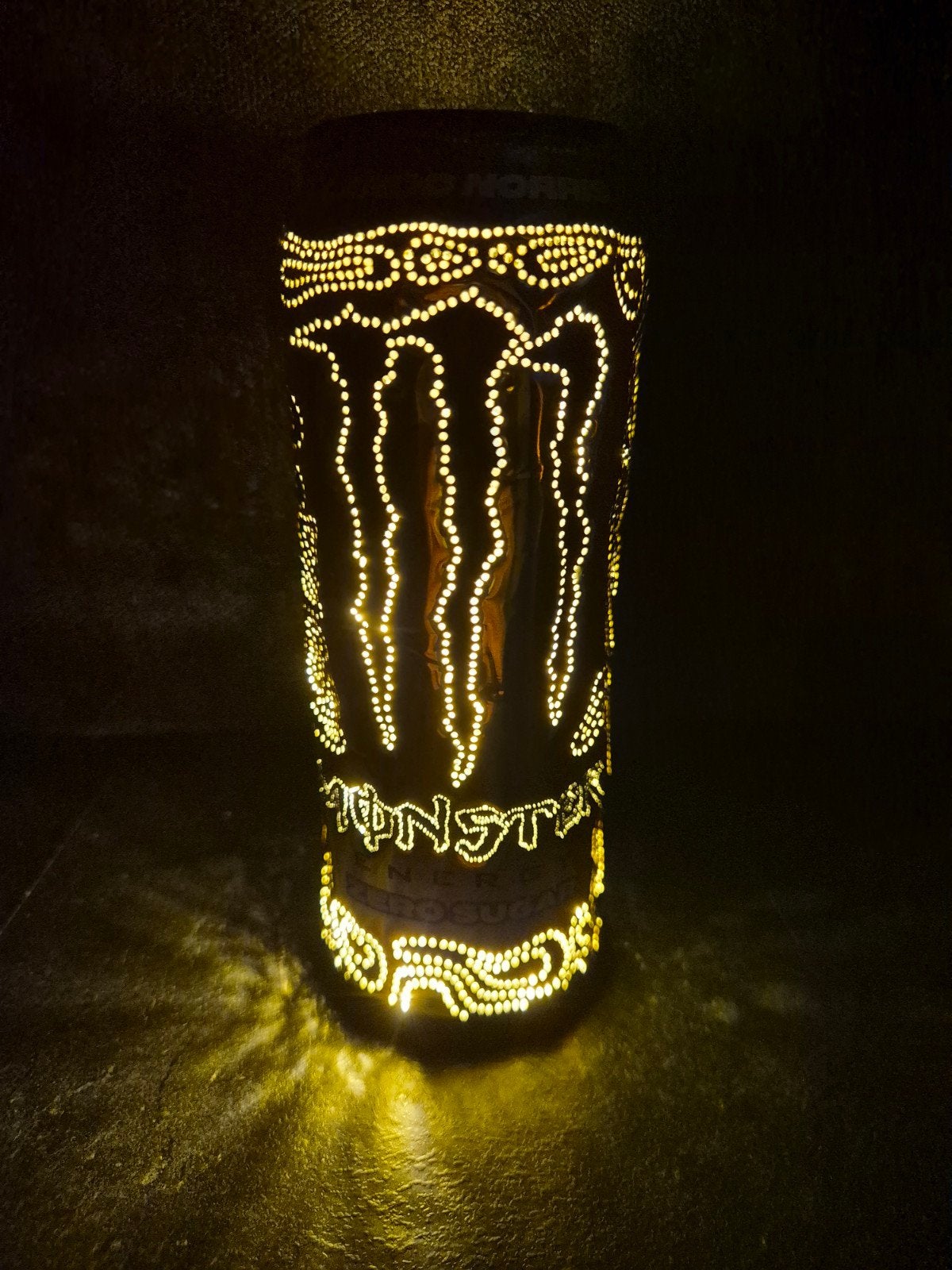 Gouden Monster Lando Norris sfeerlicht incl. verlichting, Verzamelen, Ophalen, Overige, Overige merken
