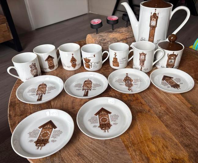 Klokkenservies, Antiek en Kunst, Antiek | Servies los, Ophalen