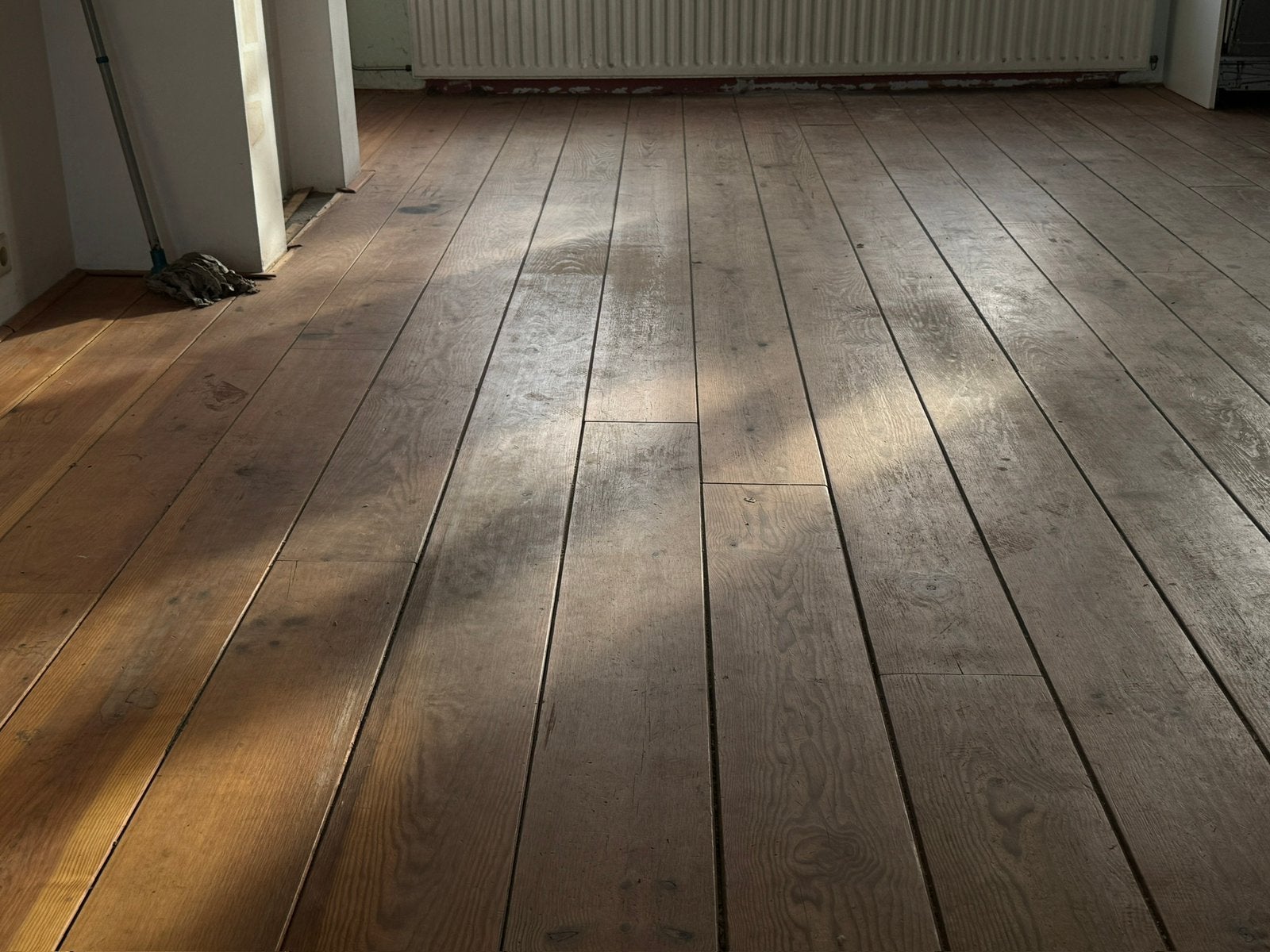 Massief grenen houten vloer – ca. 50+ m² – geolied, Doe-het-zelf en Verbouw, Gebruikt, 10 m² of meer, 10 tot 30 cm, Hout