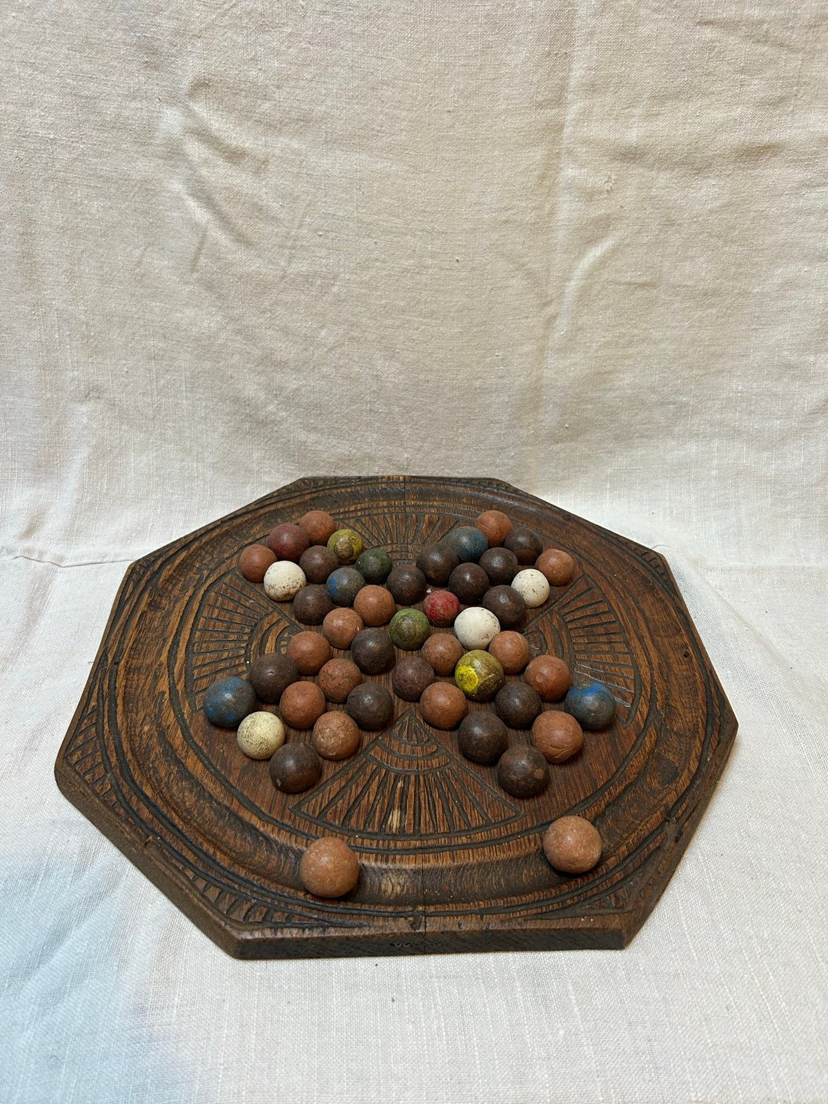 Vintage houten solitaire spel met knikkers, Een of twee spelers, Ophalen, Gebruikt