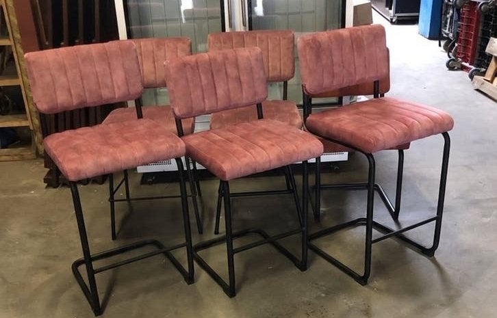 3 Nieuwe Barkrukken Oud Roze Zwart Stalen Frame, Ophalen, ., 60 tot 90 cm, Nieuw