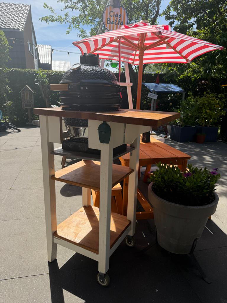 Kamado mini BBQ met verrijdbaar onderstel en zijtafel, Tuin en Terras, Ophalen, Zo goed als nieuw