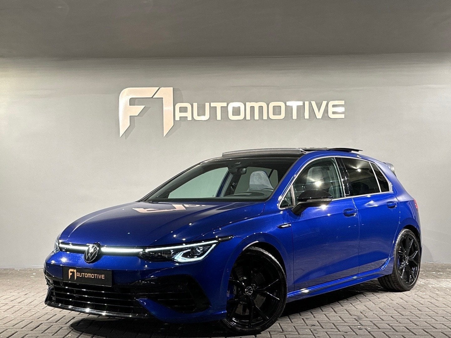 Volkswagen GOLF 2.0 TSI R 4Motion Pano|H/K|HuD|Akra|Sfeer|Ca, Dealer onderhouden, Gebruikt, 4 cilinders, 1984 cc