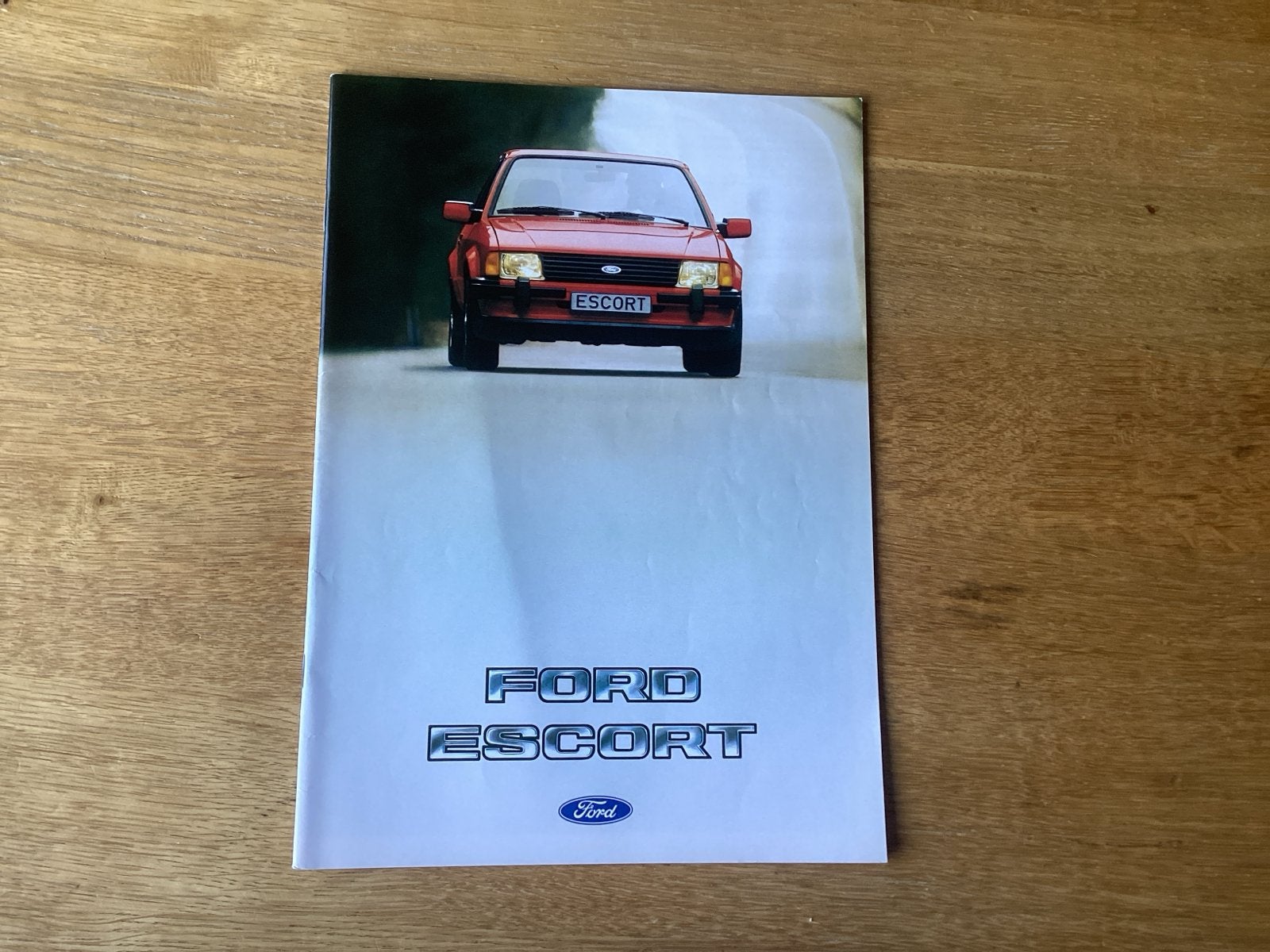 Ford Escort GL Brochure (1982) - met prijslijst, Boeken, Ophalen of Verzenden, Zo goed als nieuw, Ford