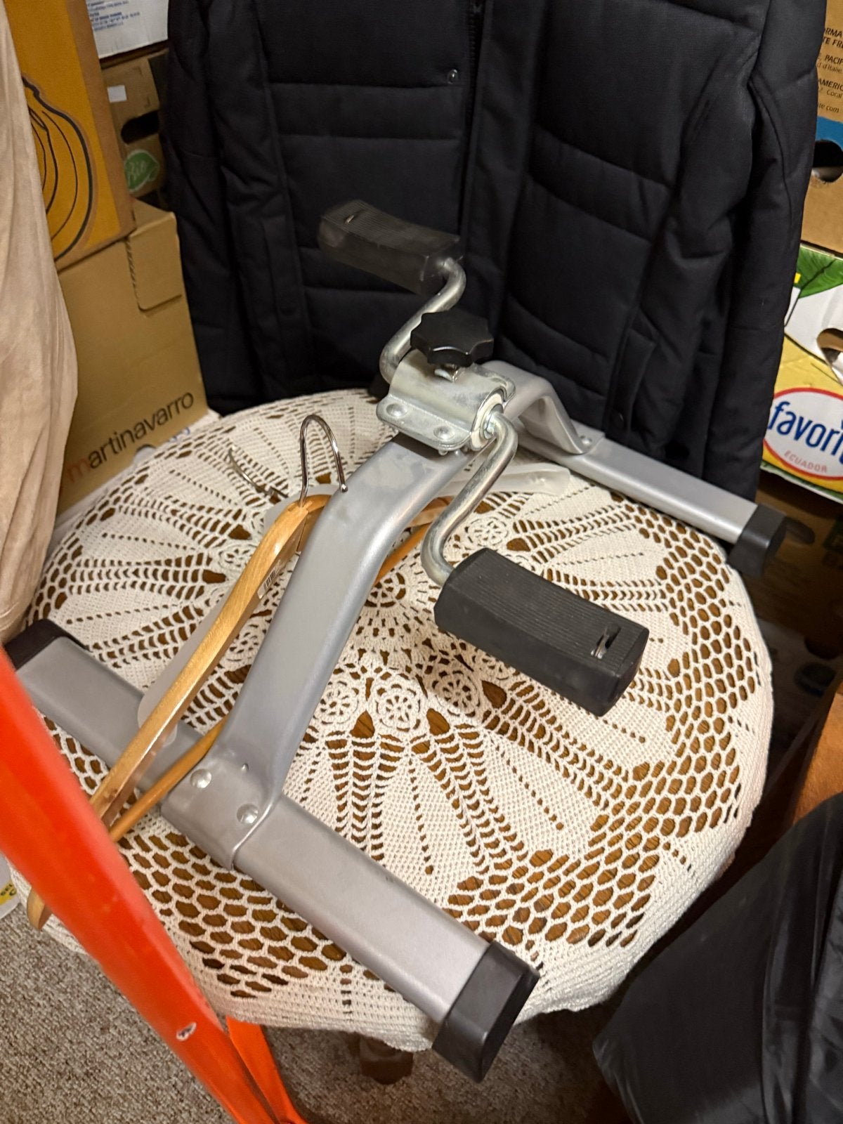 Compacte fietstrainer / stoelfiets voor thuisgebruik, Sport en Fitness, Gebruikt, Armen, Ophalen of Verzenden, Metaal
