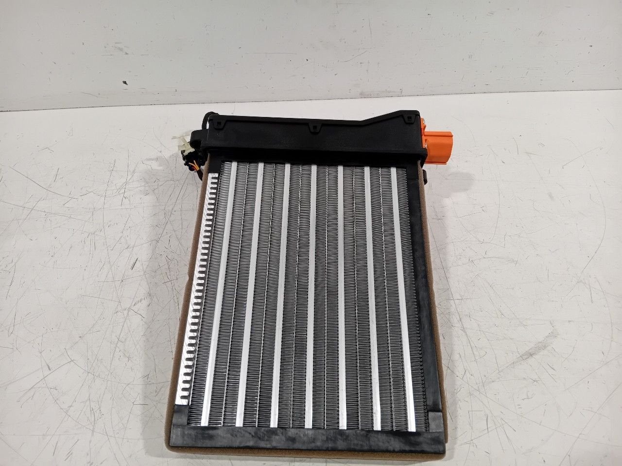 Kachel radiateur Hyundai Nexo, Onderdelen@venauto.nl, Van der Ven Autorecycling B.V., Gebruikt, Ettenseweg 76, 4706 PB Roosendaal, The Netherlands