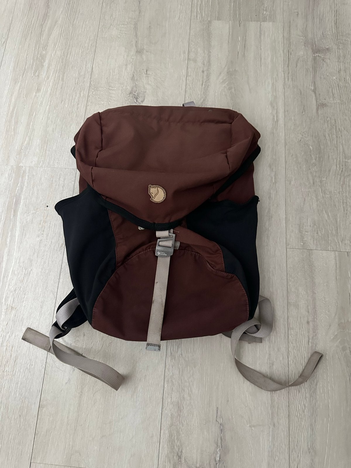 Fjällräven Rugzak Bruin/Zwart, Gebruikt, 25 tot 40 cm, Ophalen of Verzenden, Trekking