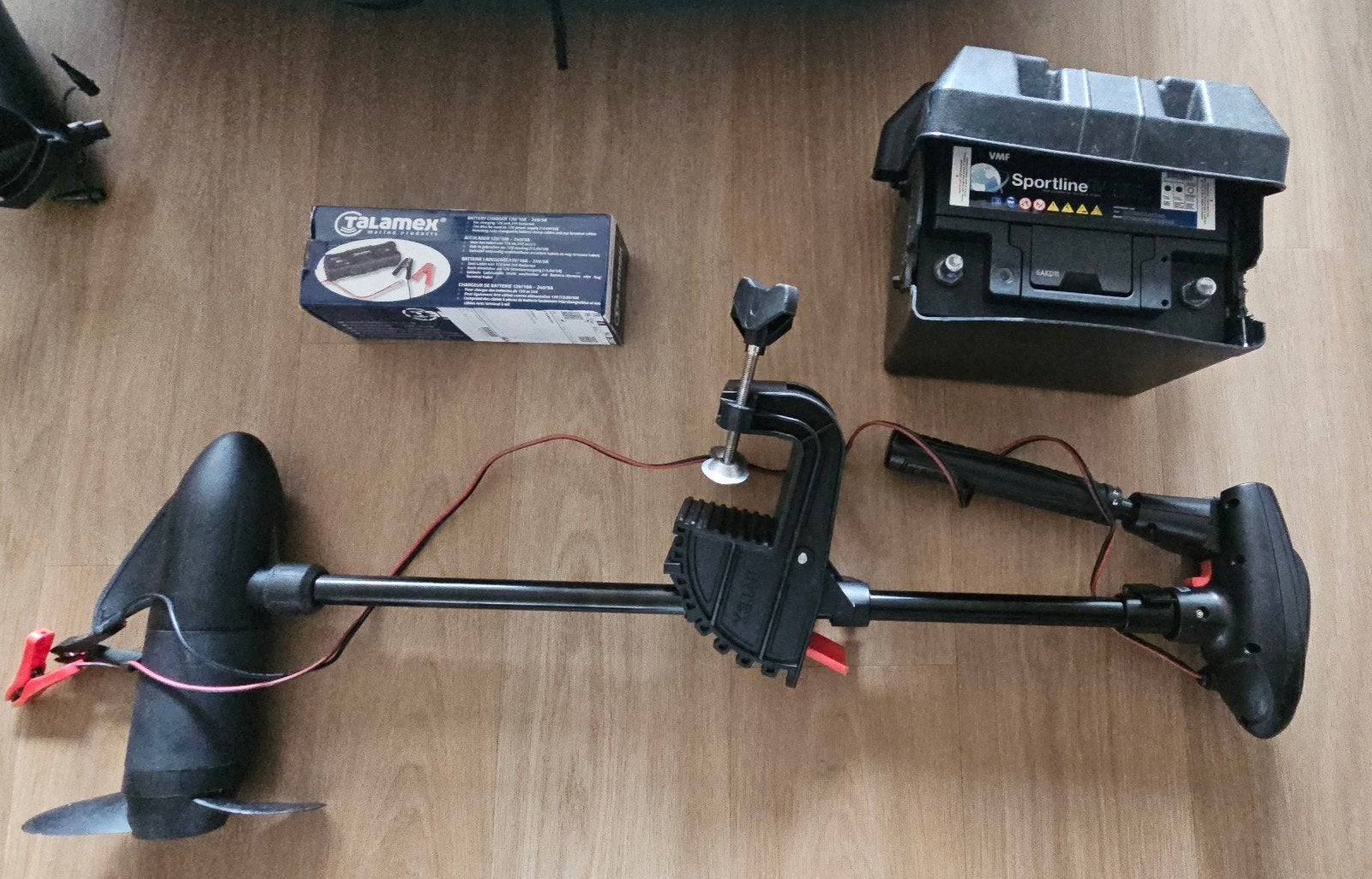 elektra motor + lader en toebehoren z.g.a.n., Watersport en Boten, Ophalen, Gebruikt, Motor en Techniek
