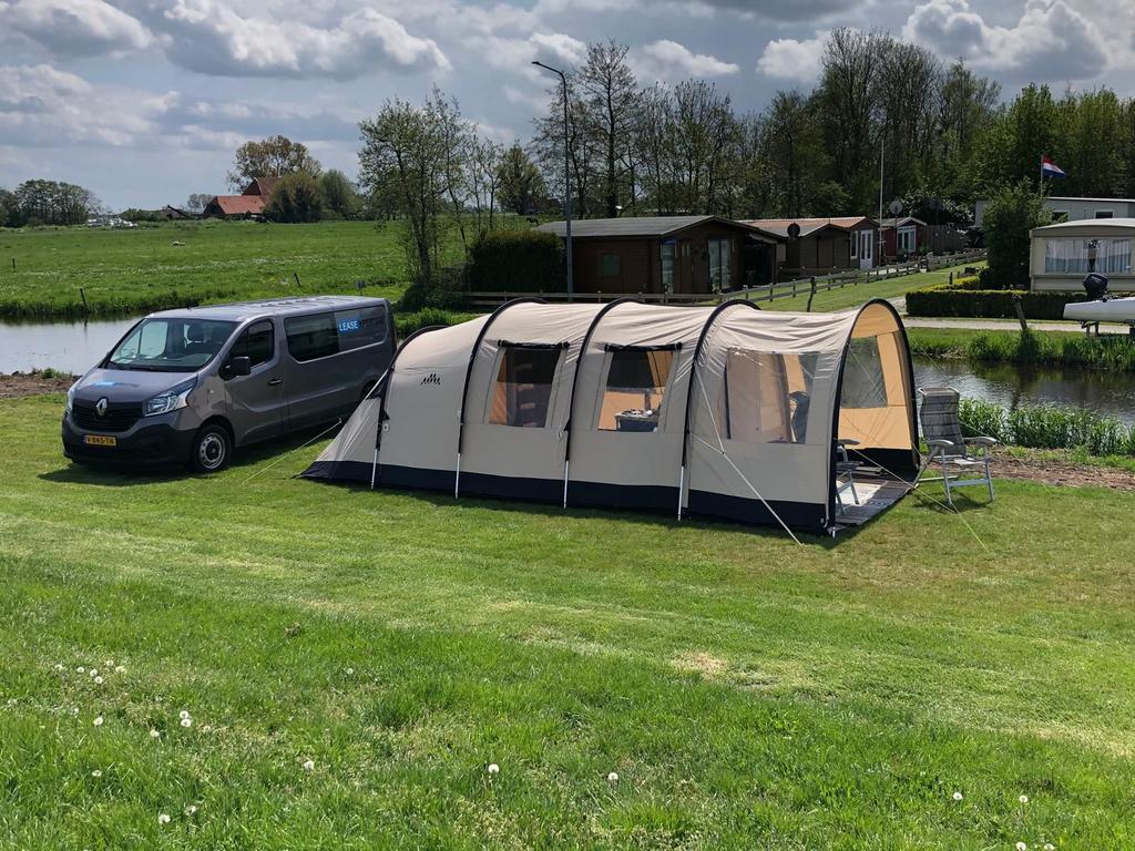 Tent met bagagekarretje, Caravans en Kamperen, Tenten, Ophalen, Zo goed als nieuw