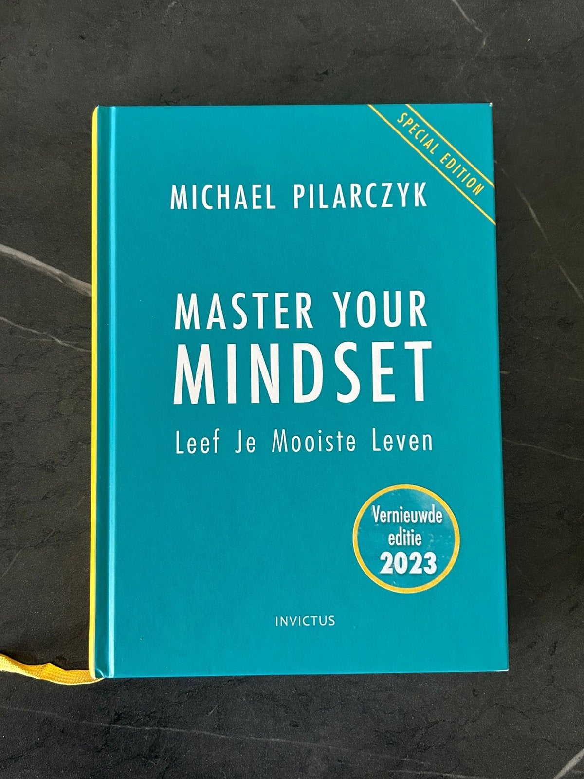 Master Your Mindset - Leef Je Mooiste Leven (2023 editie), Ophalen of Verzenden, Zo goed als nieuw