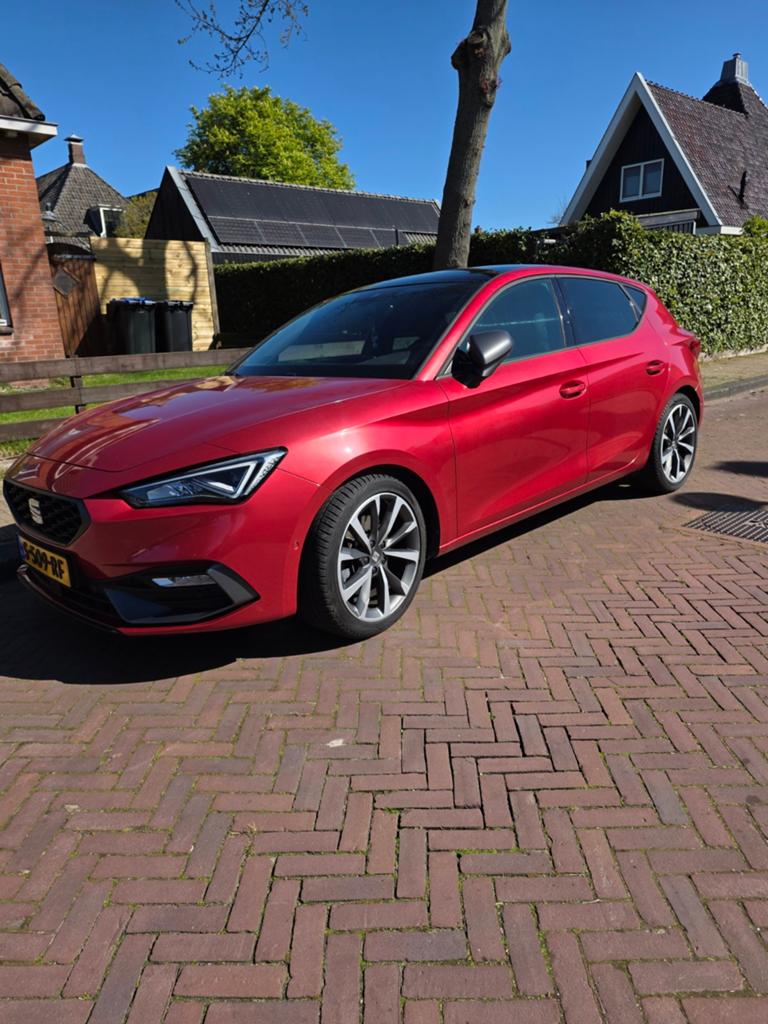 SPORTIEVE SEAT LEON FR 1.5 eTSI 2020, Particulier, Te koop