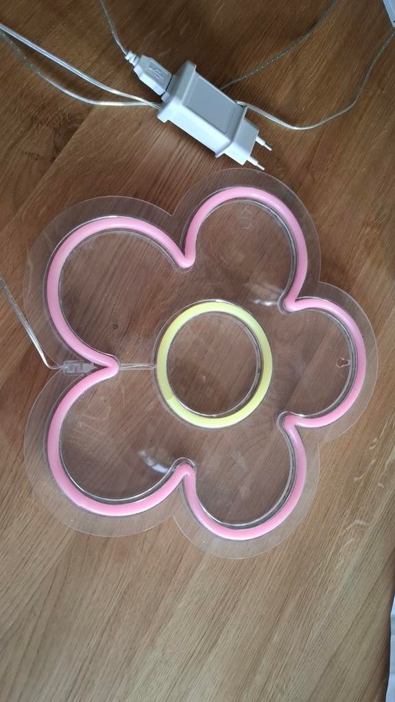 Neon lamp, Ophalen of Verzenden, Zo goed als nieuw, Kunststof
