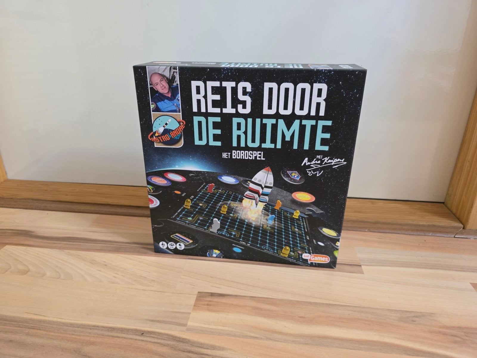 Reis door de Ruimte - Het Bordspel (met André Kuipers), Hobby en Vrije tijd, Ophalen, Zo goed als nieuw, 999 Games