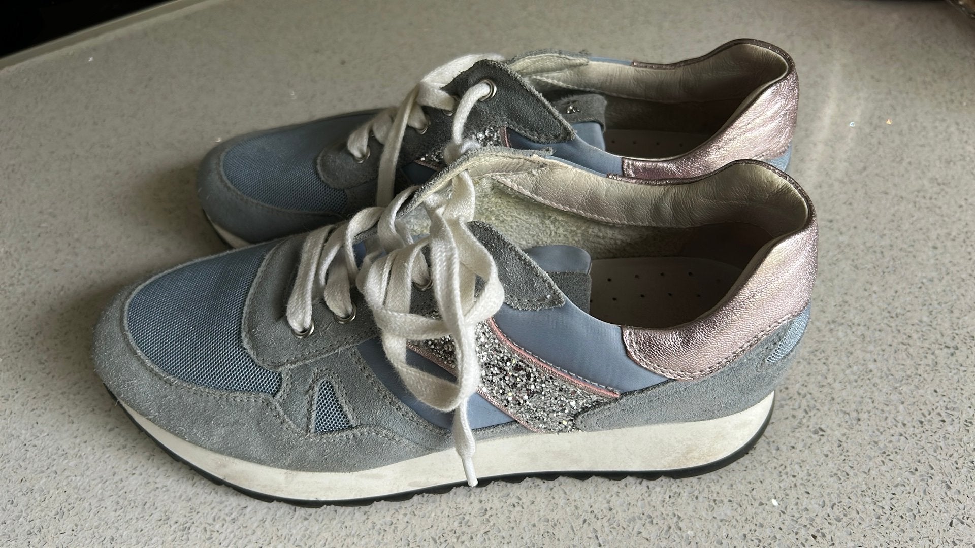 NeroGiardini maat 38 dames, Overige kleuren, Ophalen of Verzenden, Sneakers of Gympen, Gedragen