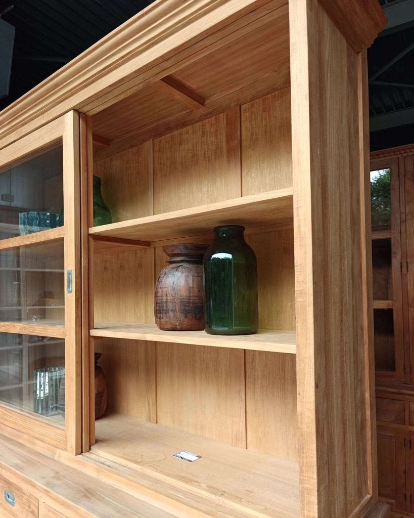 Buffetkast | Servieskast teakhout | Loopt zeer soepel! #0491, Huis en Inrichting, Kasten | Buffetkasten, Glas, Gebruikt, Met deur(en)
