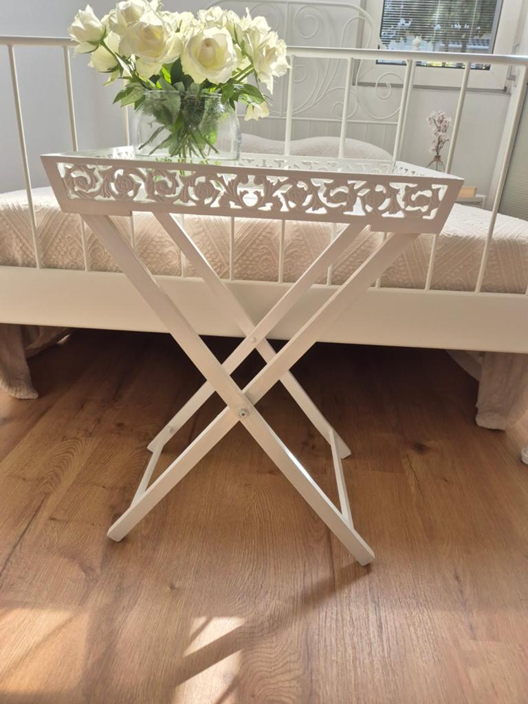 Serveertafel, bijzettafel met dienblad, wit, inklapbaar, 55 tot 75 cm, Zo goed als nieuw, Hout, Ophalen
