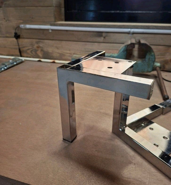 Chromen metalen meubelpoten met schroeven, Ophalen, Tafelpoot, Minder dan 50 cm, Gebruikt