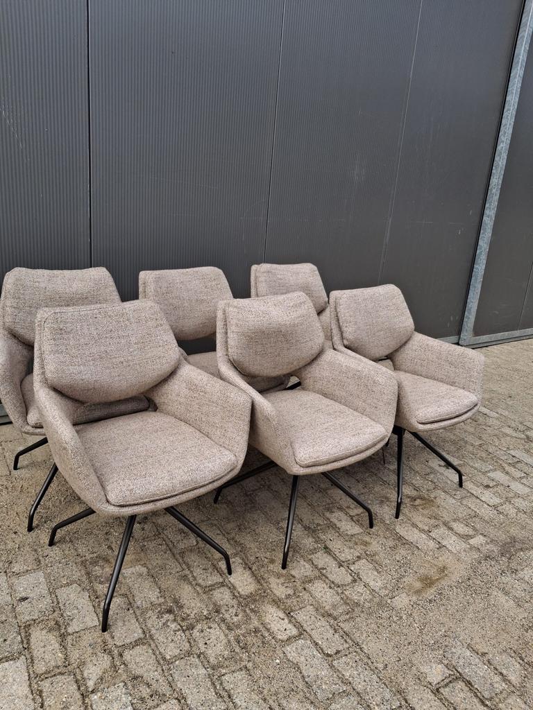 6 Moods Collection stoelen - Nieuwstaat - Outletprijs, Ophalen, Overige kleuren, Zo goed als nieuw, Stof