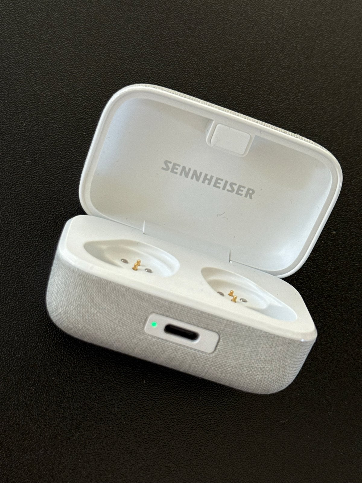 Sennheiser Momentum TW 4 Oplaadcase - Wit/Zilver (GEEN oordo, Audio, Tv en Foto, Koptelefoons, Ophalen, In-ear, Sennheiser, Draadloos opladen