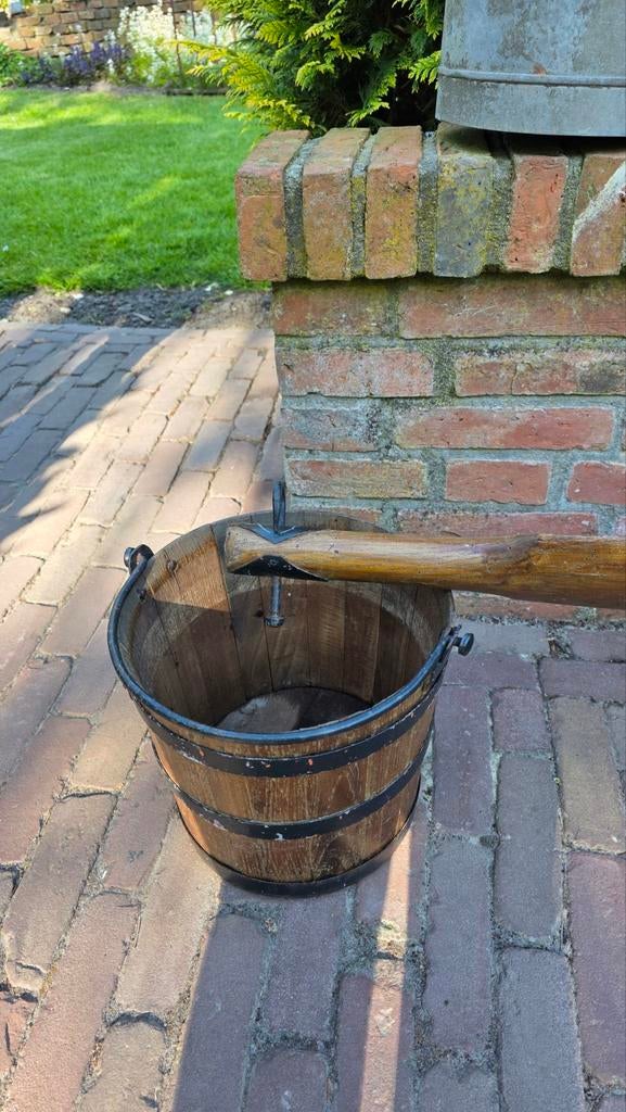 Oude juk, Ophalen, Gebruikt, Rond, Balkon