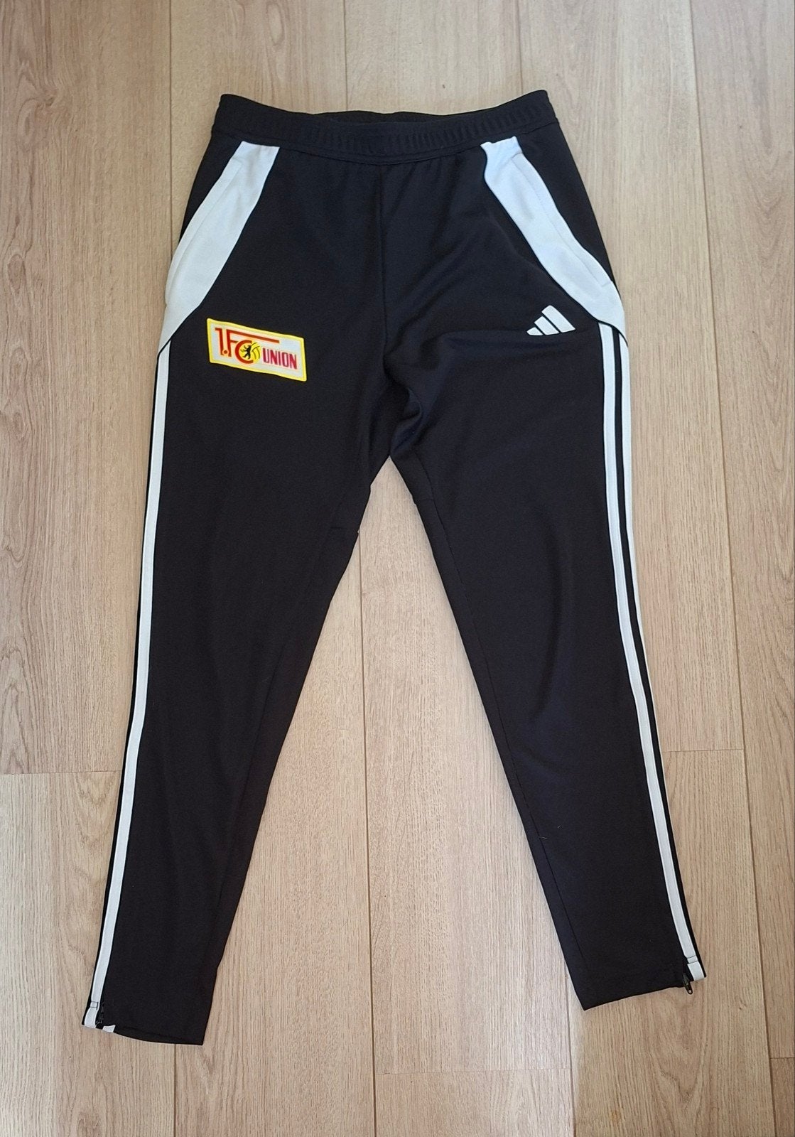 Union Berlin trainingsbroek maat M, Zwart, Ophalen of Verzenden, Zo goed als nieuw, Adidas