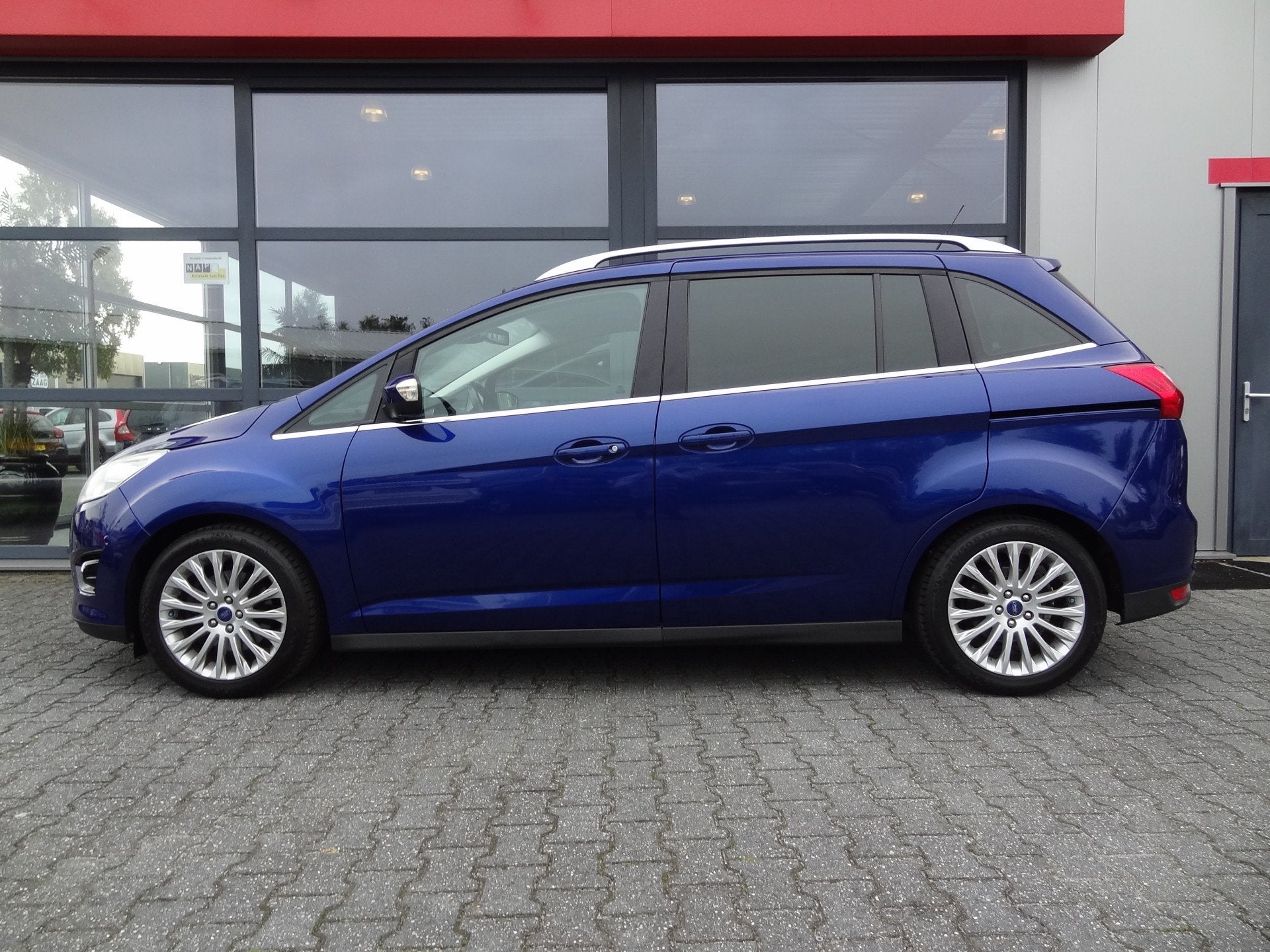 Ford Grand C-Max 7p. | NL-AUTO | CAMERA | CRUISE | LMV | TRE, Auto's, Voorwielaandrijving, Gebruikt, Blauw, Origineel Nederlands