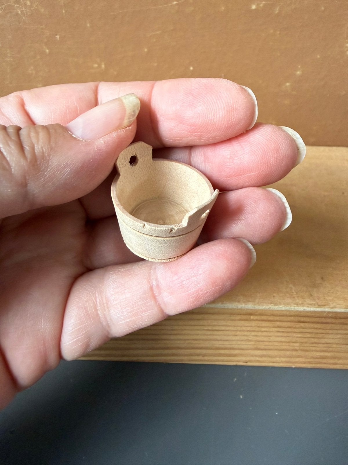 Teil kuip - hxb 2.1x2.5cm - hout, Ophalen of Verzenden, Zo goed als nieuw, Poppenhuis
