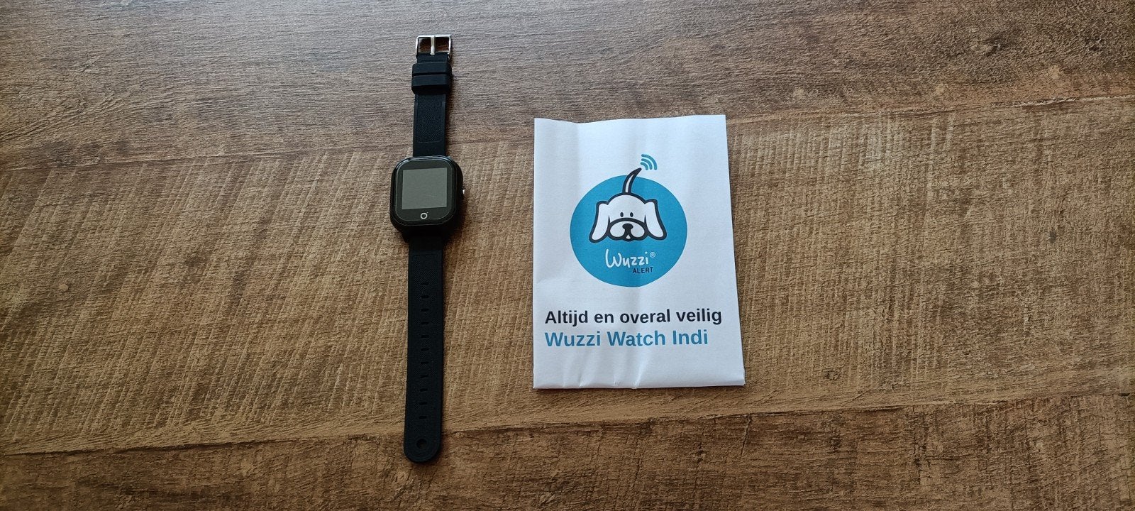 Wuzzi Watch Indi Smartwatch - alarm - horloge, Zwart, Ophalen of Verzenden, Zo goed als nieuw, Afstand