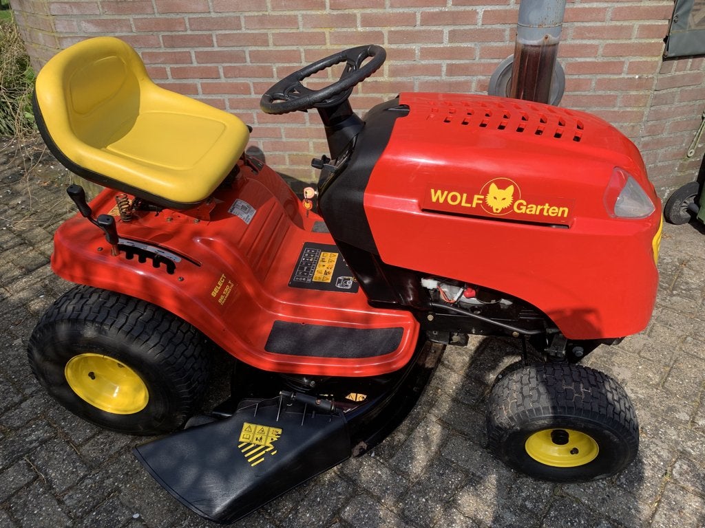 Wolf Garten zitmaaier met zij uitworp., Ophalen, Gebruikt, Versnellingen