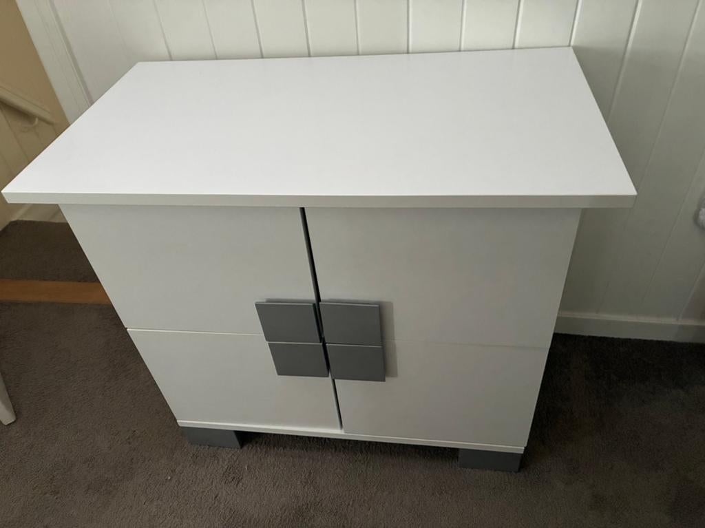 Commode, Ophalen, Gebruikt