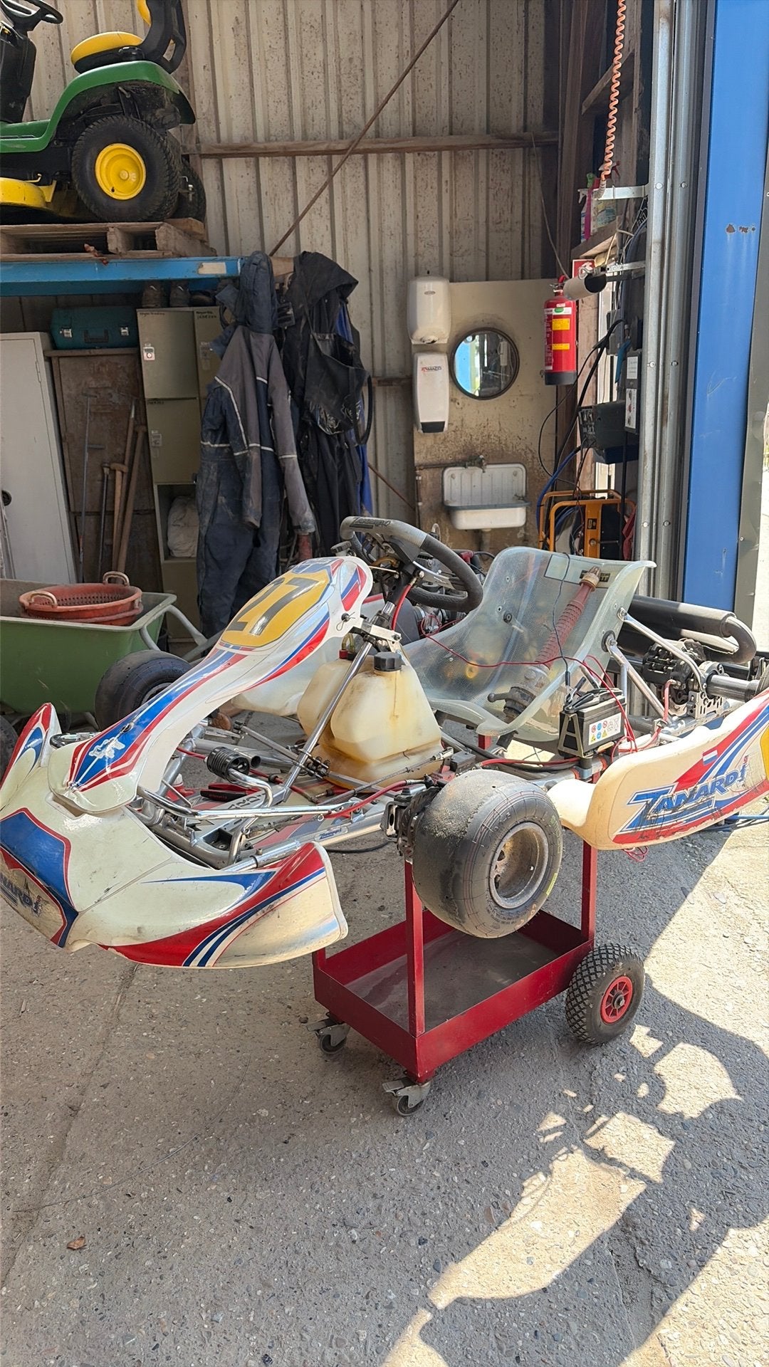Rotax max kart, Ophalen, Zo goed als nieuw, Kart