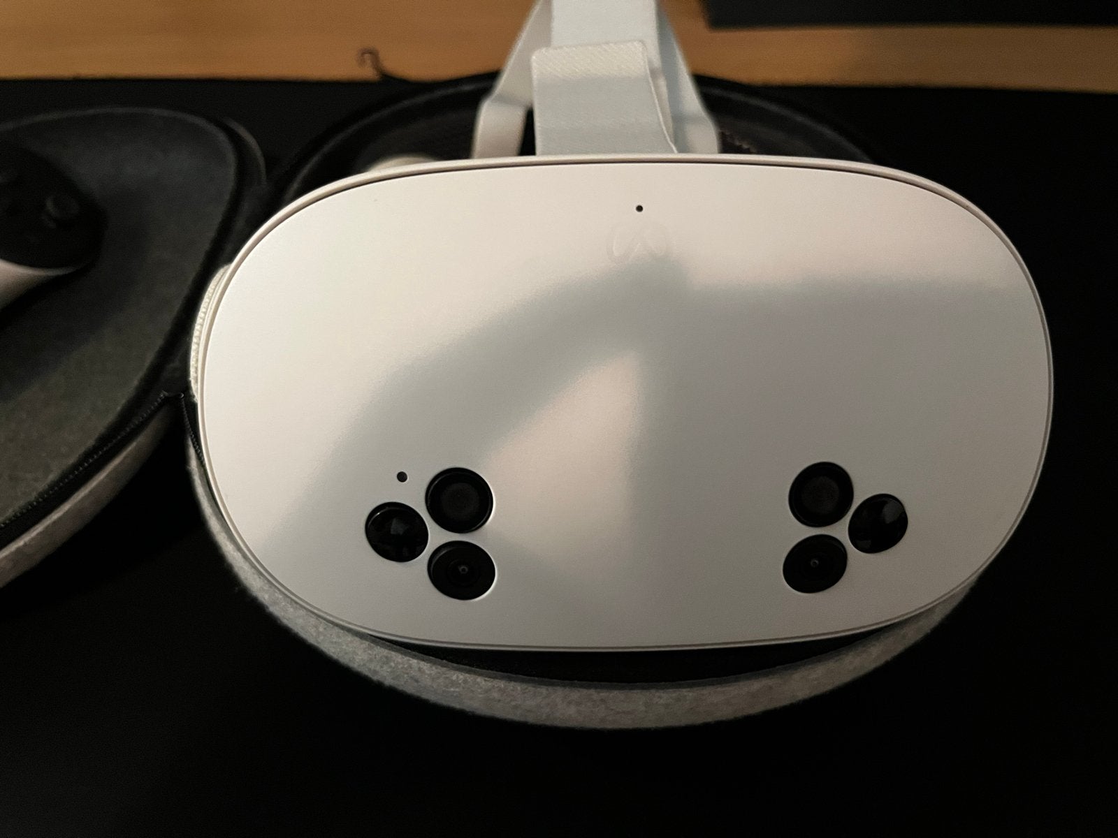 Meta Quest 3S 128GB VR-bril met controllers en hoes, Spelcomputers en Games, Virtual Reality, Ophalen, Zo goed als nieuw, VR-bril