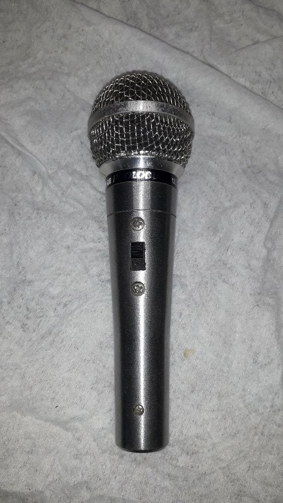 3 microfoons Shure, Sennheiser, Ophalen of Verzenden, Gebruikt, Zangmicrofoon