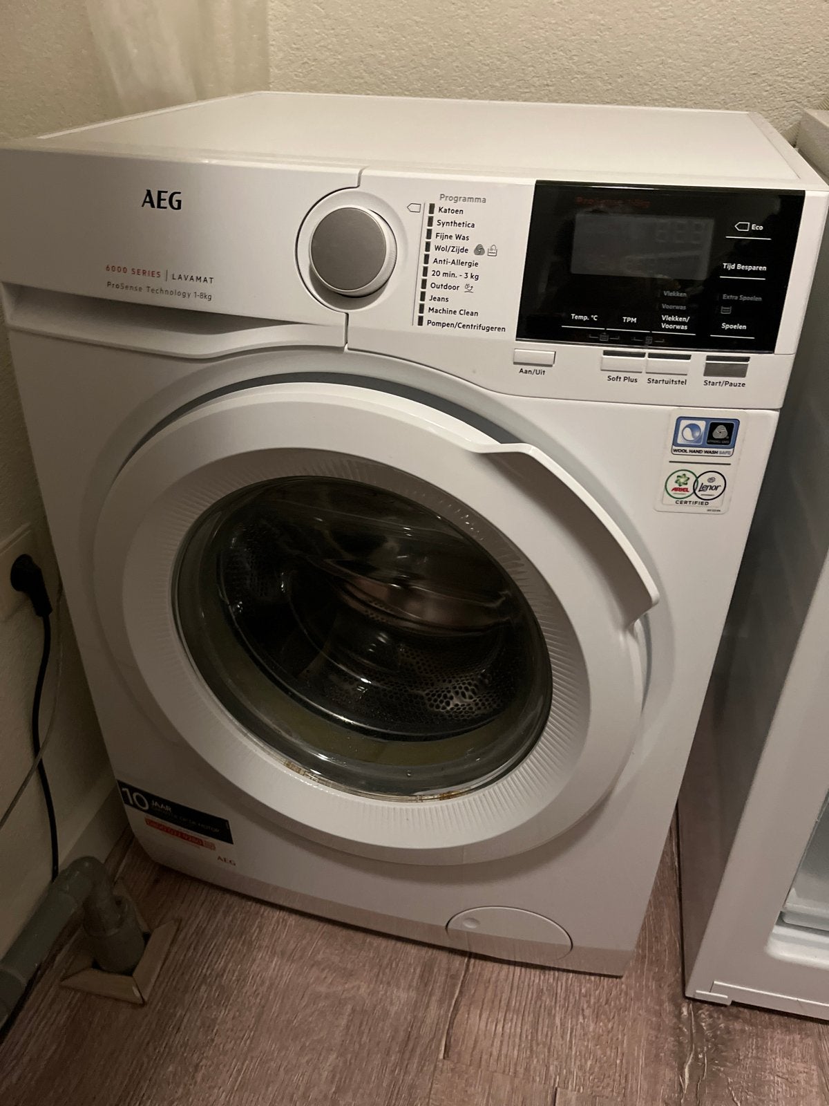 AEG Lavamat 6000 Series Wasmachine 8kg, Ophalen, Gebruikt, Voorlader, 85 tot 90 cm