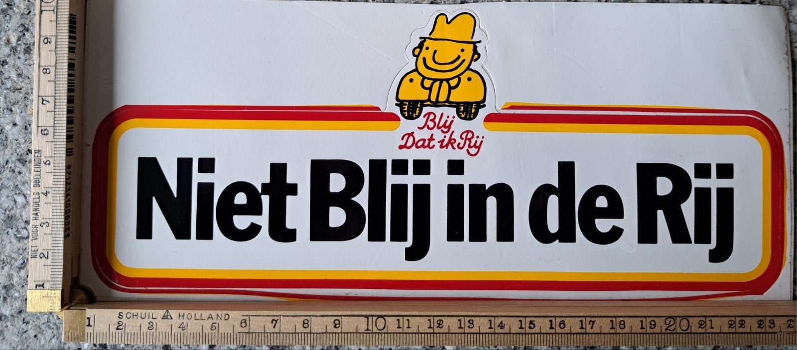 Grote vintage sticker Niet blij in de rij blij dat ik rij, Ophalen of Verzenden, Zo goed als nieuw, Auto of Motor