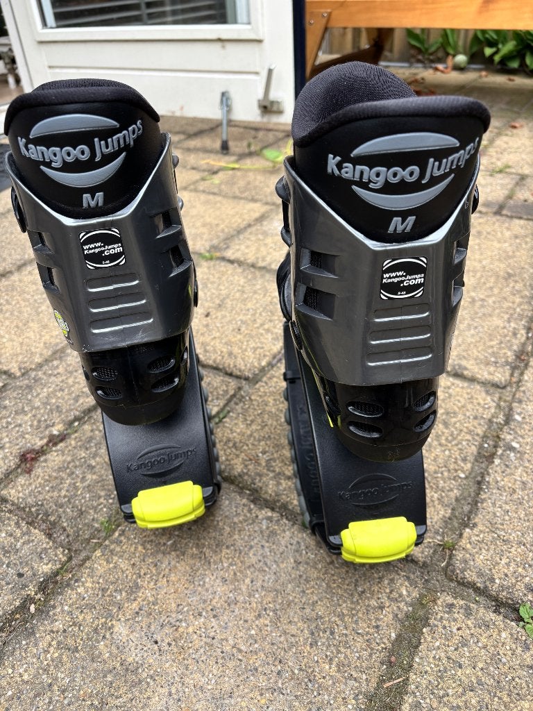 Kangoo jumps, Ophalen, Zo goed als nieuw