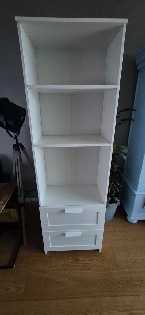 Witte boekenkast met lades en planken Ikea, Ophalen, Met plank(en), Minder dan 50 cm, Gebruikt