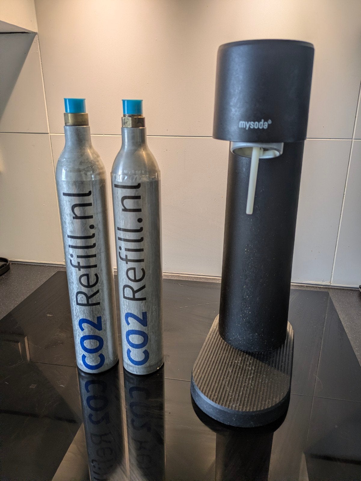 Mysoda machine met 2 flessen en 3 CO2 cilinders, Ophalen of Verzenden, Gebruikt