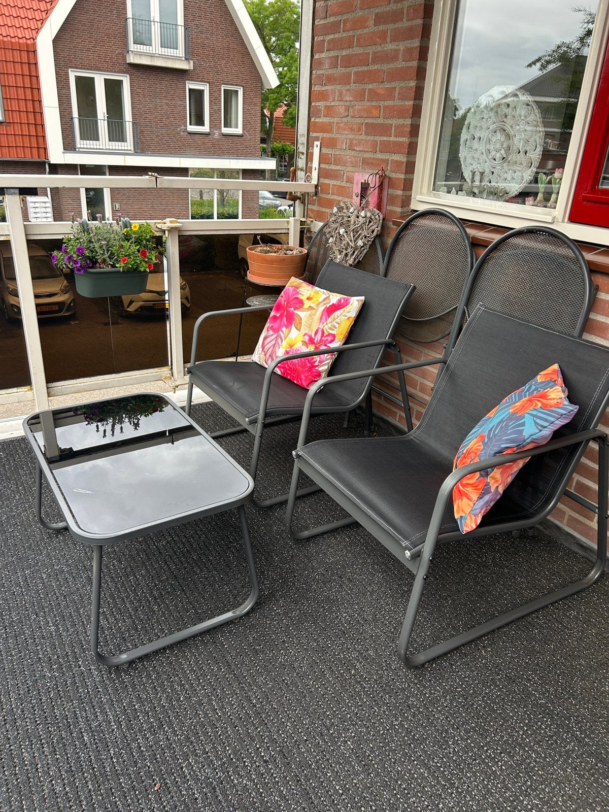Twee stoeltjes en een tafeltje, Overige materialen, Gebruikt, Stoel, Tuinset