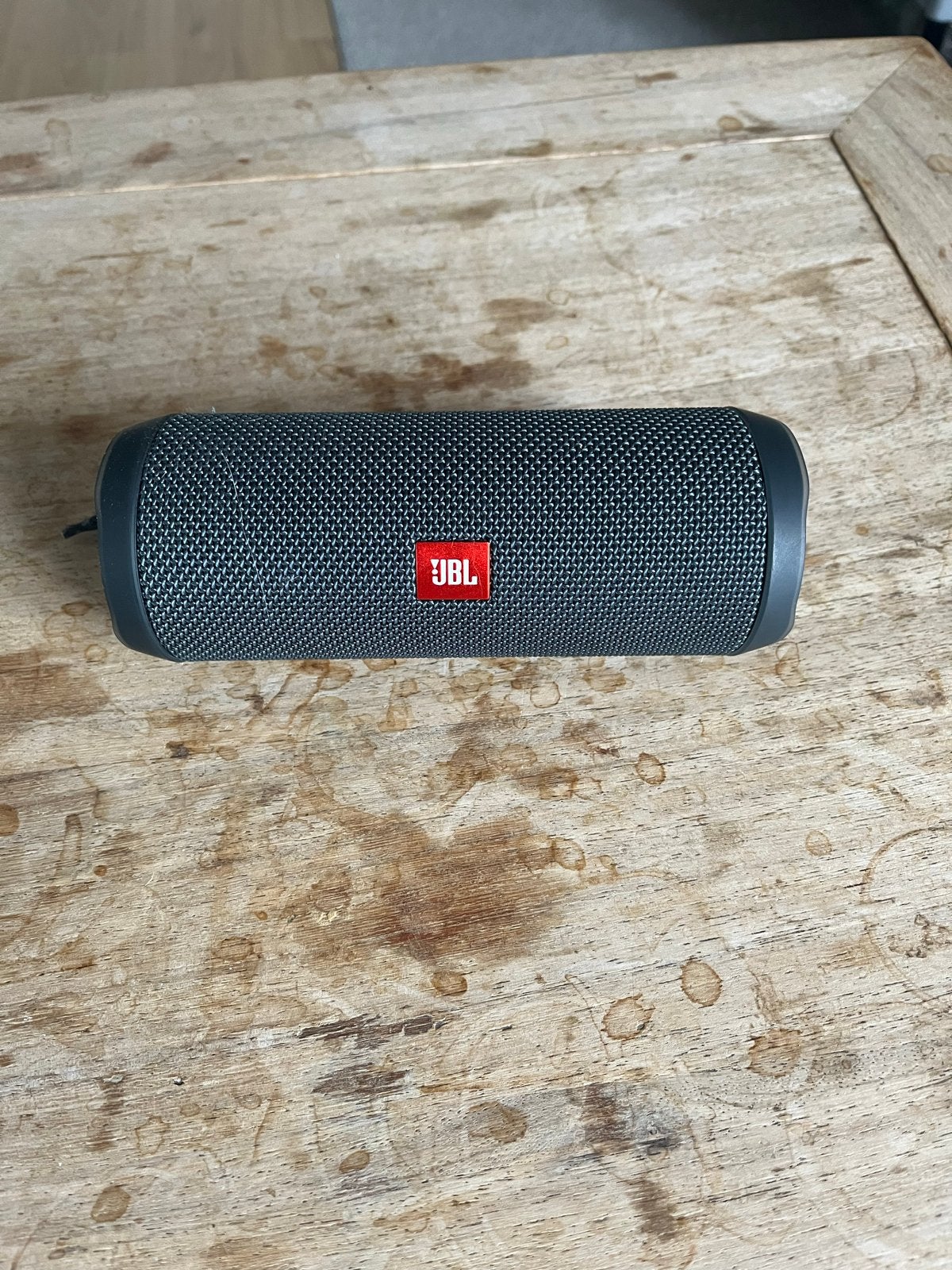 JBL Flip Essential 2 Draagbare Bluetooth Speaker, Audio, Tv en Foto, Luidsprekers, JBL, Ophalen of Verzenden, Zo goed als nieuw