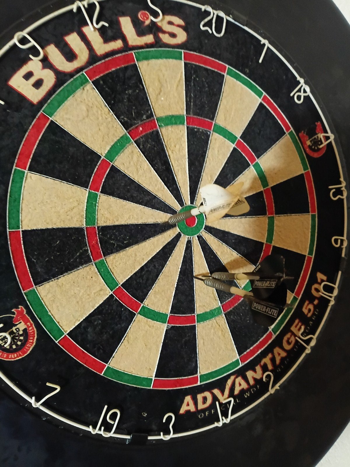 professionele dartbord, Ophalen, Dartbord