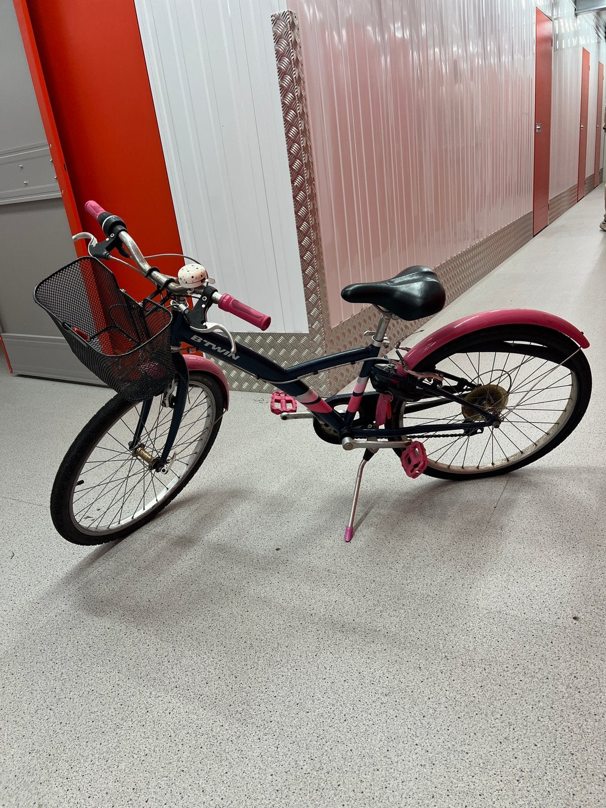 Meisjes fiets, Ophalen, Zo goed als nieuw