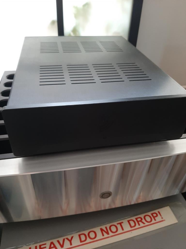 Purifi eigentakt Eval1 425 watt stereo klasse D, Audio, Tv en Foto, Versterkers en Receivers, Zo goed als nieuw, 120 watt of meer