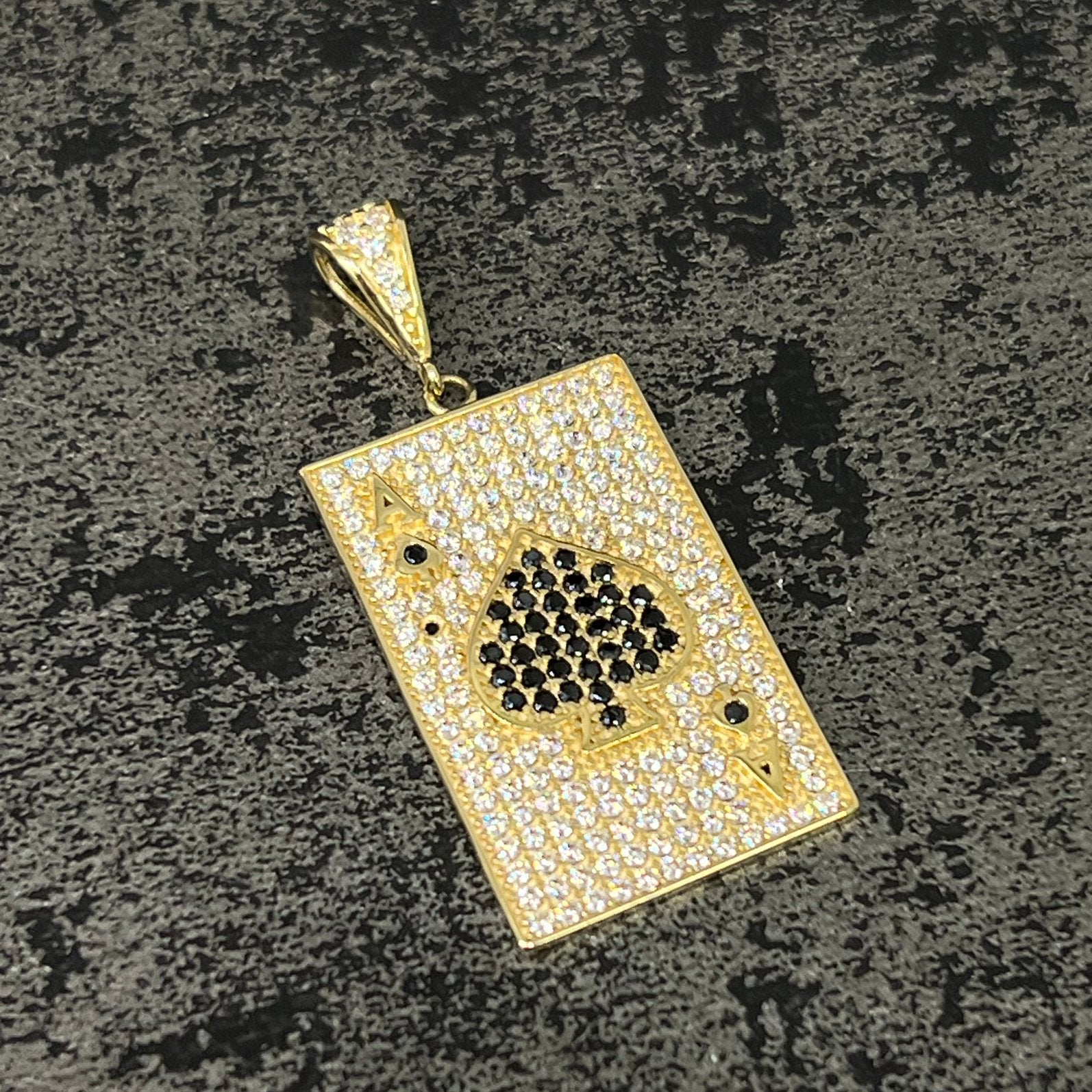 14k gouden schopper A spelkaart hanger, Ophalen of Verzenden, Nieuw, Goud, Goud