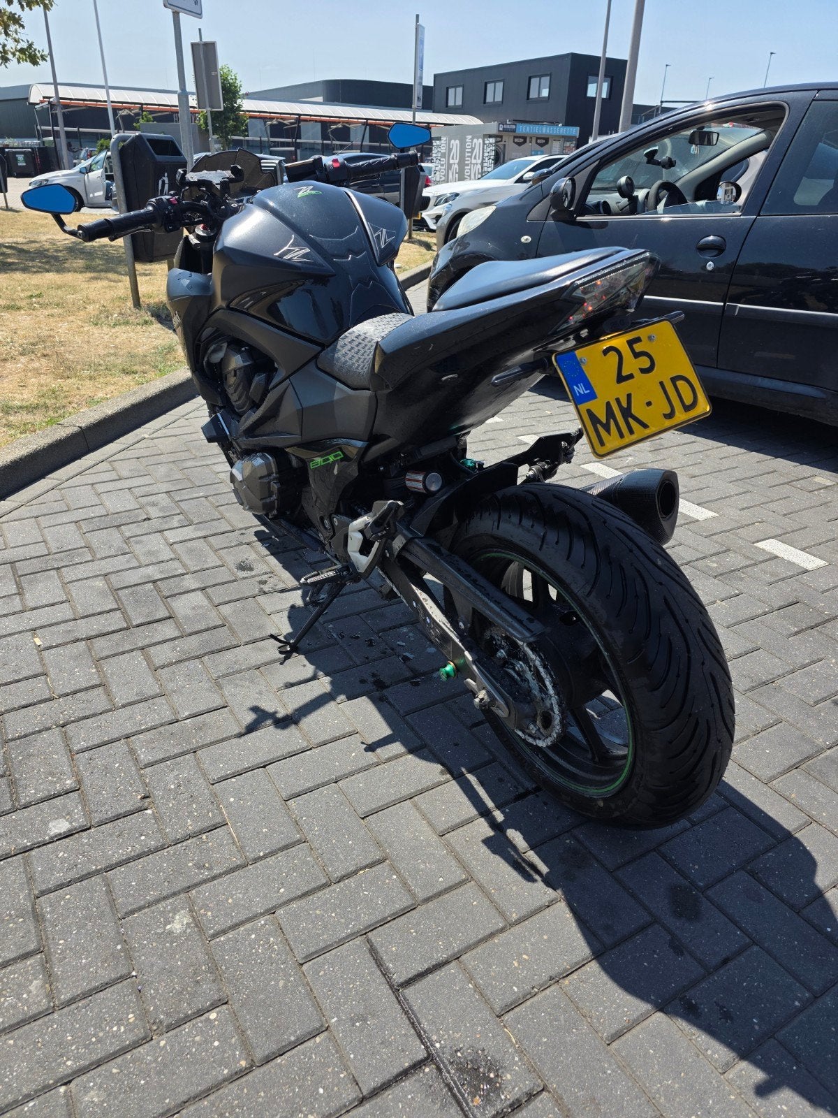 Kawasaki Z800 Akrapovic, 4 cilinders, Motorrijbewijs A, Gebruikt, Meer dan 35 kW