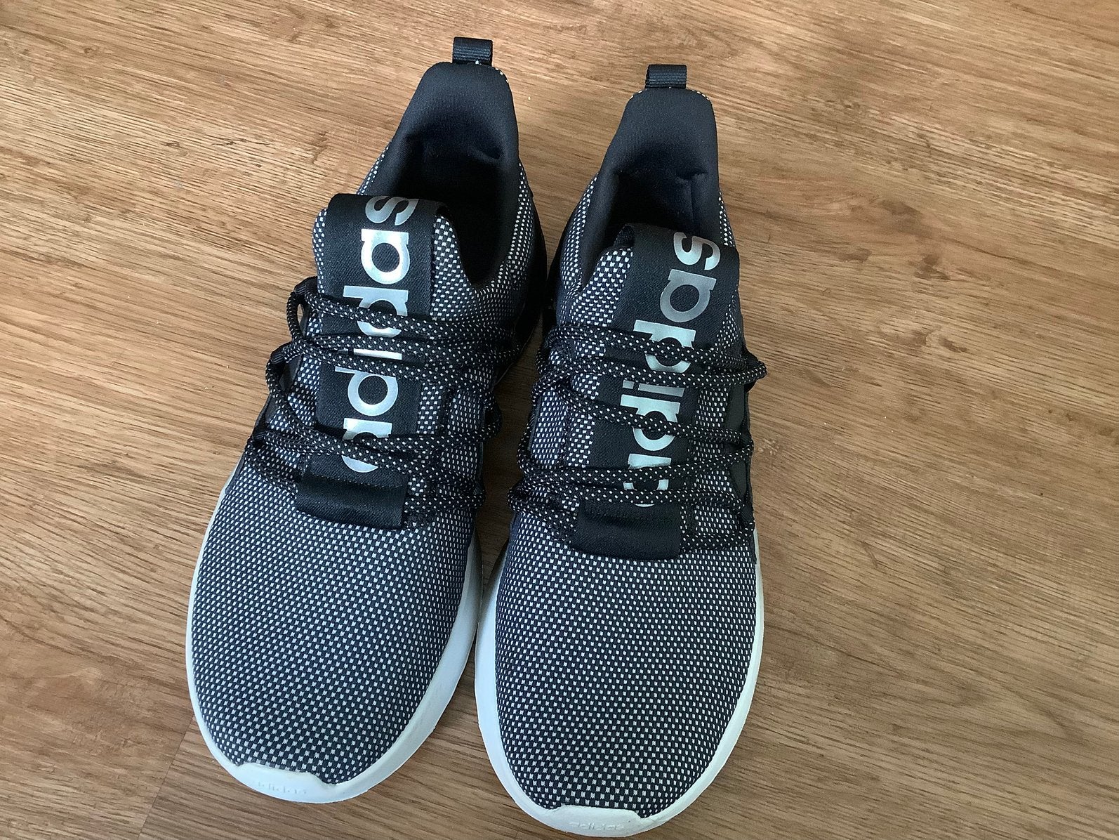 Adidas cloudfoam comfort maat 44 zwart, Kleding | Heren, Ophalen of Verzenden, Zo goed als nieuw