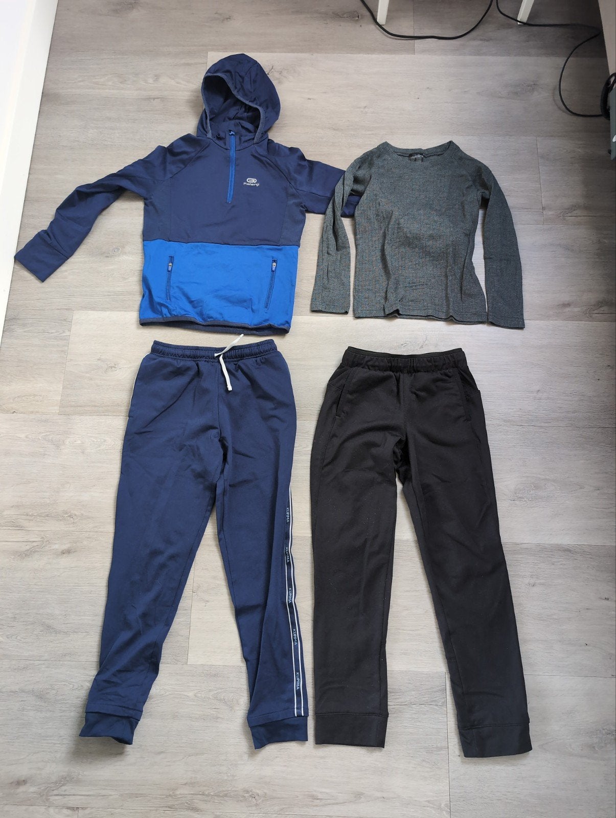 Trainingspak/sportkleding jongen maat 131-140 cm, Ophalen of Verzenden, Jongen
