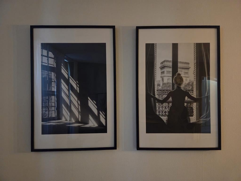Set van 2 ingelijste zwart-wit foto's: Parijs en lichtinval, Ophalen