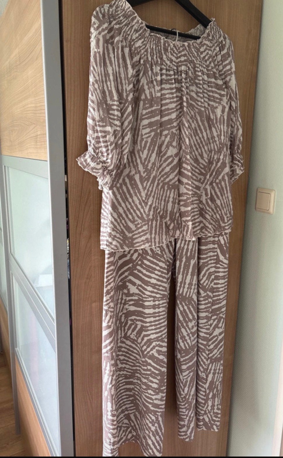 Studio Anneloes set, Ophalen of Verzenden, Zo goed als nieuw, Maat 38/40 (M)